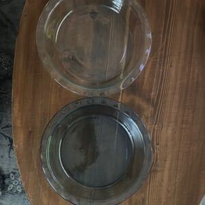 Set of Two Clear Glass Pie Dishes